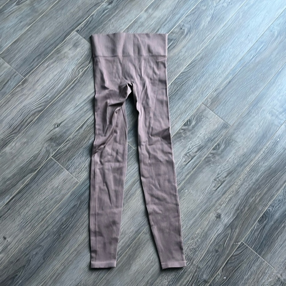 NWT The Group by Babaton Profile Seamless Leggings